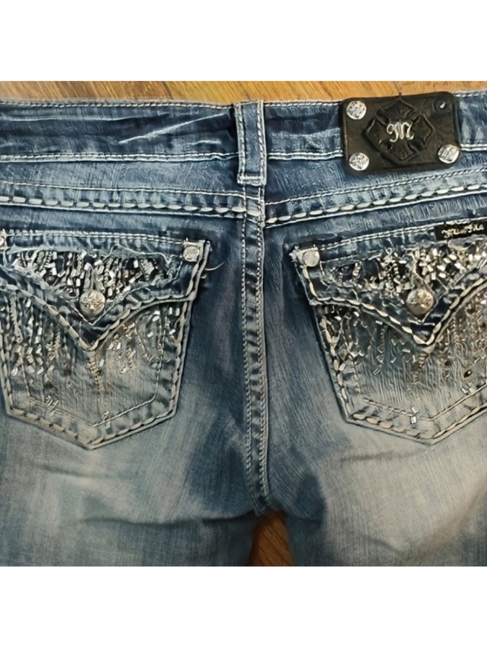 Gorgeous Miss Me Easy Boot Jeans With Embellished Pockets 31” Inseam